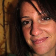 Dr Lesley Dickie